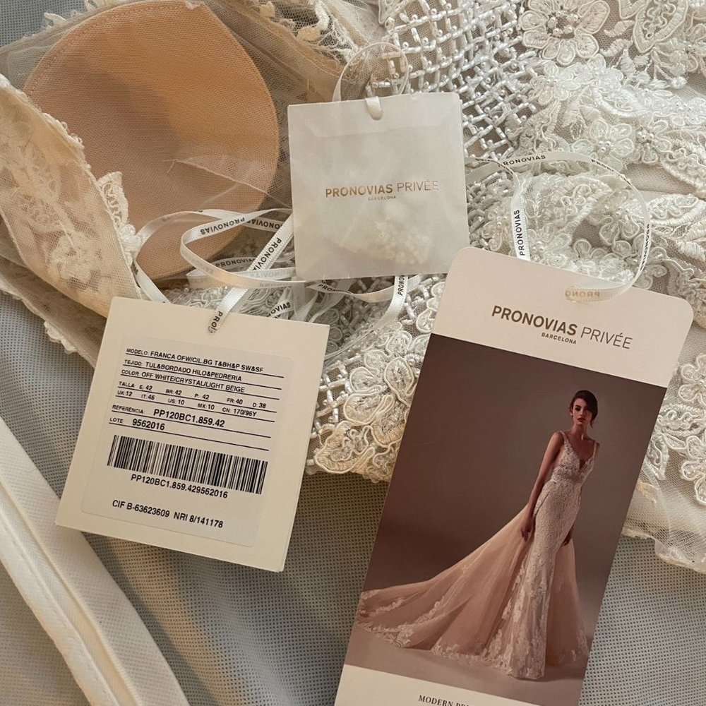 Pronovias Franca SAMPLE SALE NEW